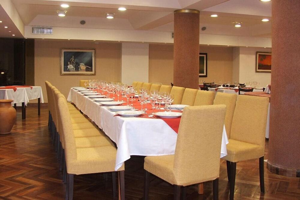 Ohasis Hotel Jujuy & Spa San Salvador de Jujuy Exteriör bild