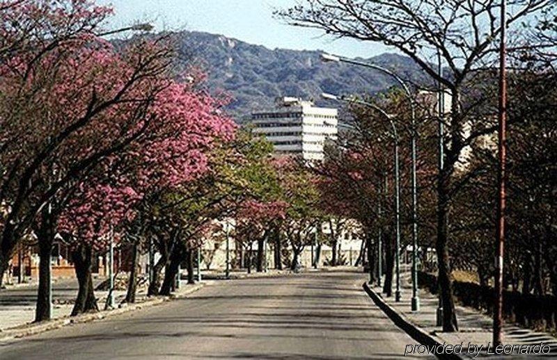 Ohasis Hotel Jujuy & Spa San Salvador de Jujuy Exteriör bild